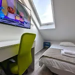 Tiny Downtown Apartment W Detached Private Bath